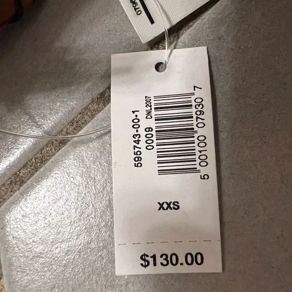 Banana Republic leather cognac belt - Picture 8 of 8